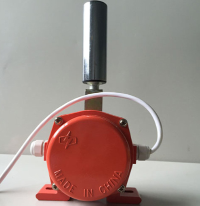 HHTSD-1跑偏開關(guān)、HKPP-12-30V鋼鐵廠耐腐蝕兩級跑偏開關(guān)廠家