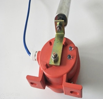 XPK-I跑偏開(kāi)關(guān)、X-TB-1-1230兩級(jí)跑偏開(kāi)關(guān)廠家