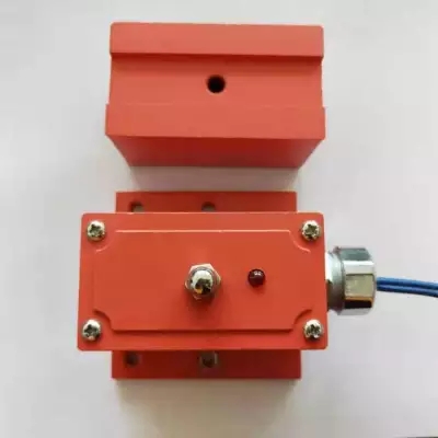 220V本安型接近開(kāi)關(guān) 220V本安型接近開(kāi)關(guān)