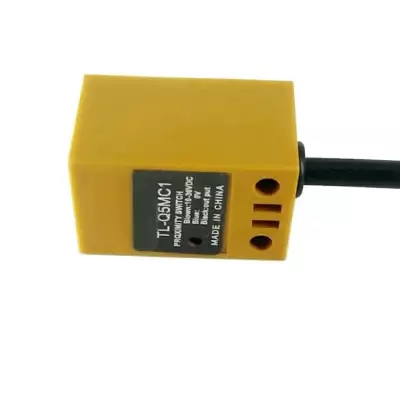 220VNPN一開(kāi)一閉電容式接近開(kāi)關(guān) 220VNPN一開(kāi)一閉電容式接近開(kāi)關(guān)